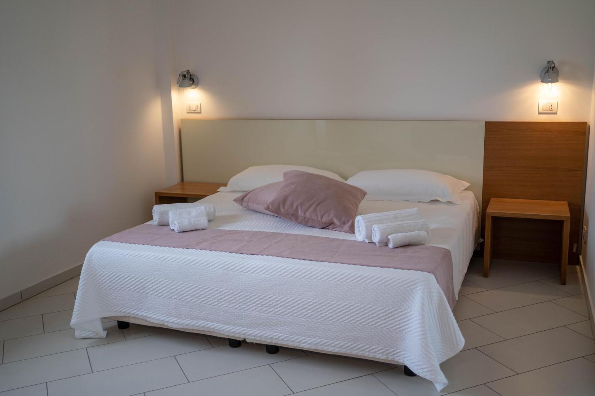 Sikelika Residence Sul Mare Scoglitti Ngoại thất bức ảnh