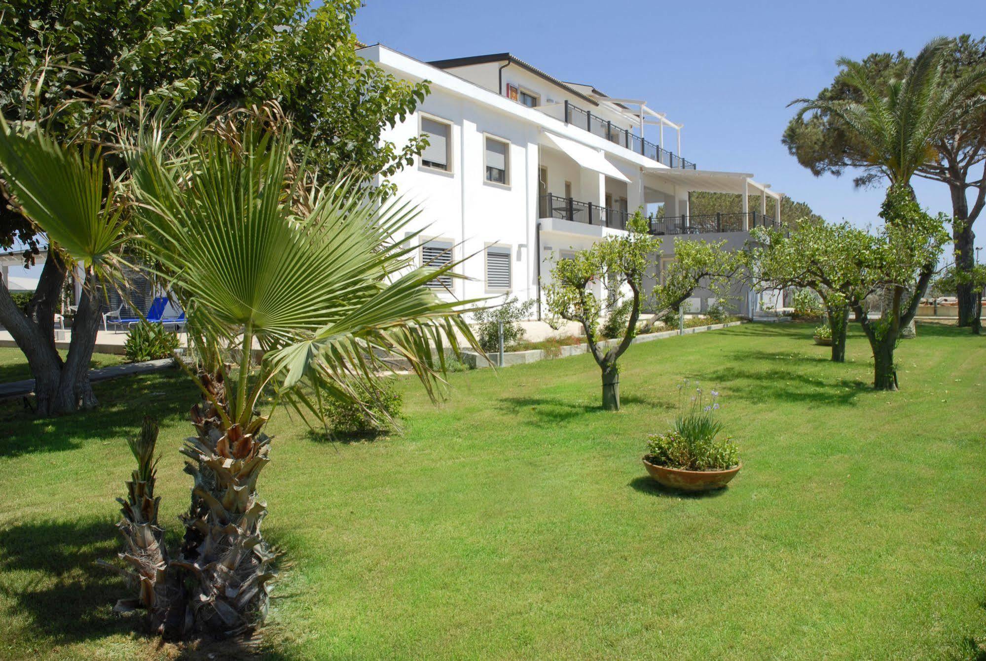 Sikelika Residence Sul Mare Scoglitti Ngoại thất bức ảnh